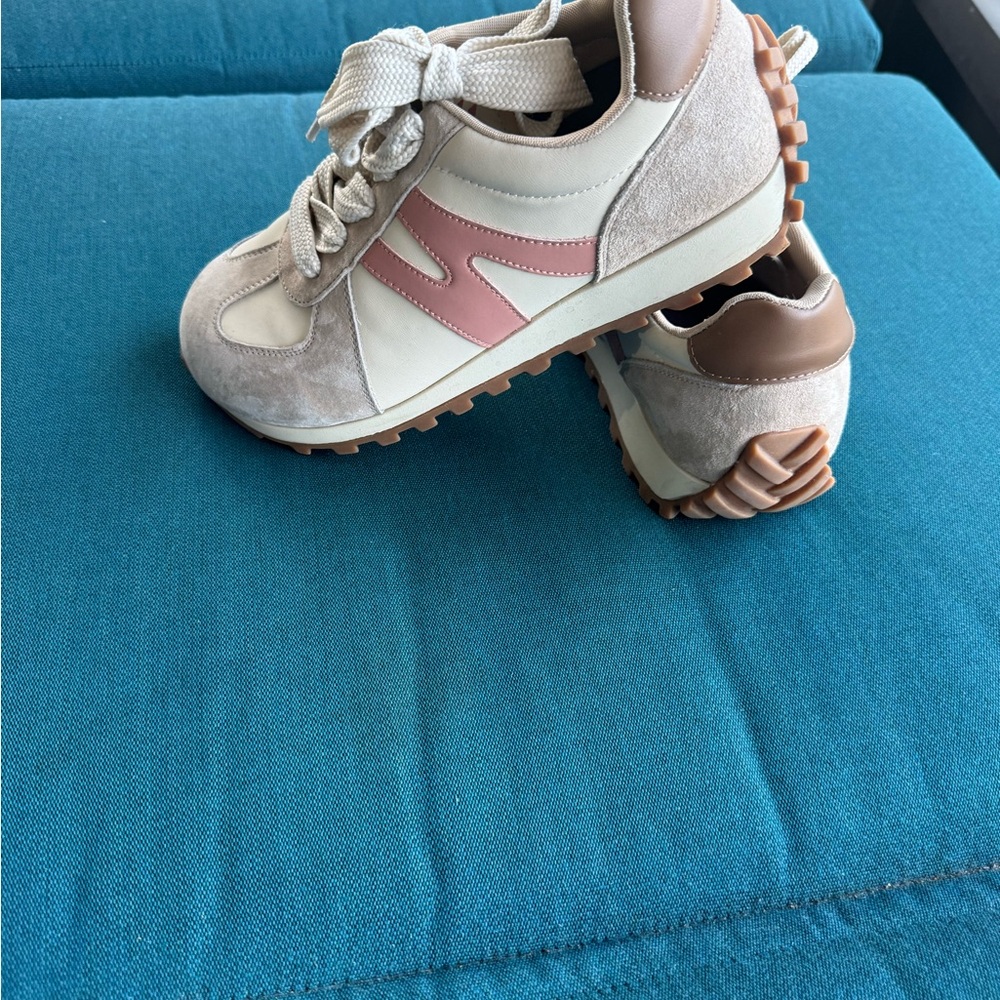 Casual Women's Beige & Pink Retro Runner Sneakers Dr .Scholls size 9 - Picture 7 of 11